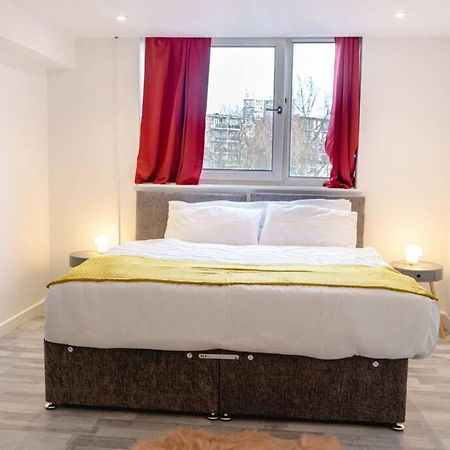 2 Bed With Free Parking Apartman London Kültér fotó